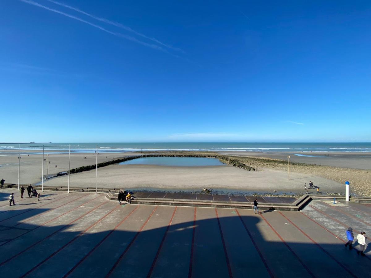 Le Coucher De Soleil - Face Mer Avec Terrasse Wimereux Esterno foto